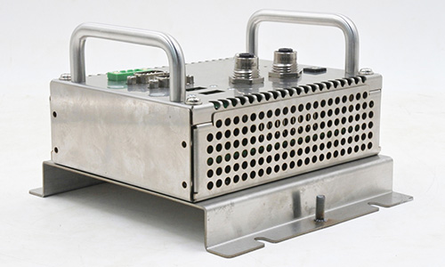 越來越多的外殼采用不銹鋼材質(zhì)，你知道原因嗎？